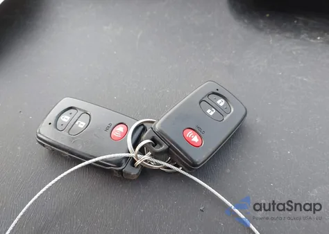 2015 Toyota Prius Persona Series Special Edition from USA, damaged, VIN JTDKN3DU0F0407091